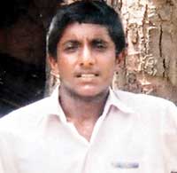 ... the grandparents of <b>Akila Dinesh</b>, the 17 year-old schoolboy who died ... - IMG_1725