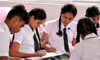 Sri lankan students
